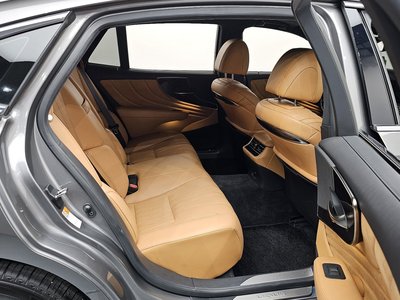 2022 Lexus LS 缩略图 17