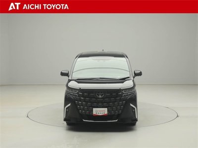2024 Toyota ALPHARD — фото 9