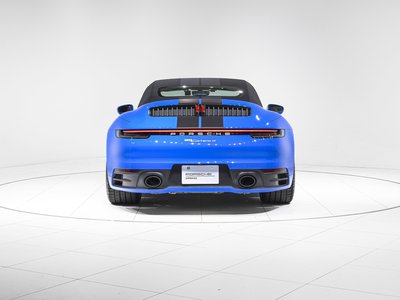 PORSCHE 911 - 6