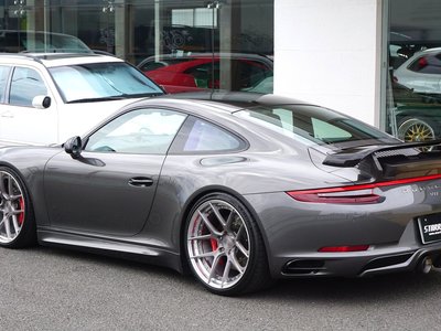 PORSCHE 911 - 6