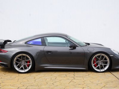 PORSCHE 911 - 8