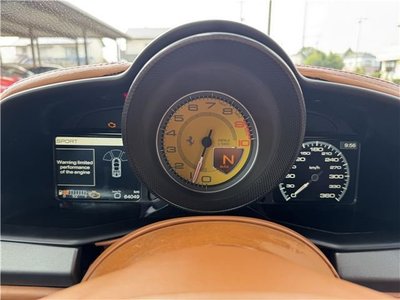 FERRARI 458 - 8