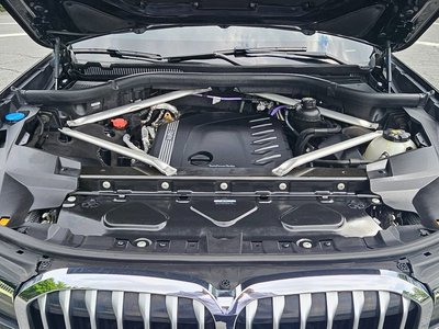 BMW X7 - 7
