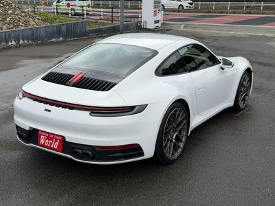 PORSCHE 911 - 9