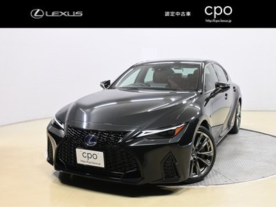 LEXUS IS
