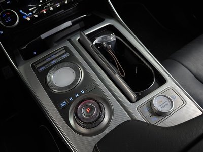 صورة مصغرة 12 لـ 2022 Genesis GV80