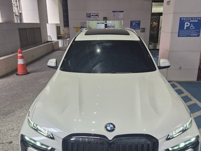 BMW X7 - 1