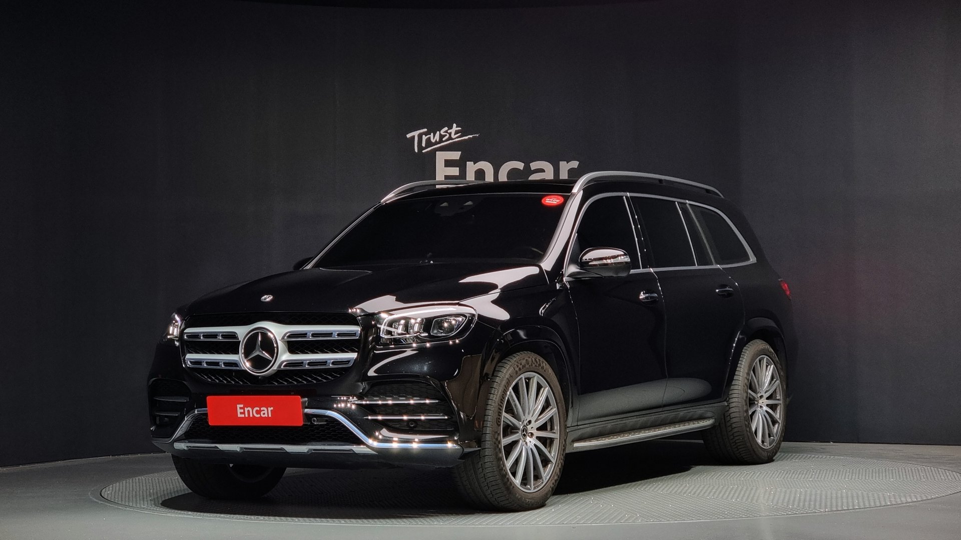 MERCEDES-BENZ GLS - View 1