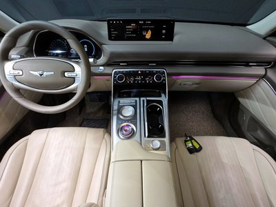 GENESIS GV80 - 5