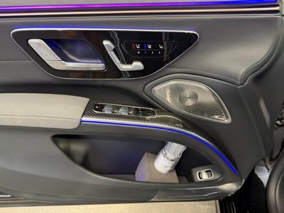 2024 Mercedes-BENZ EQS AMG — миниатюра 18