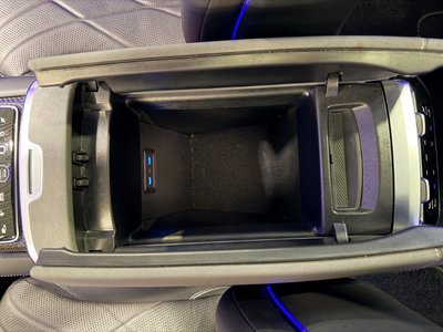 2024 Mercedes-BENZ EQS AMG — миниатюра 27