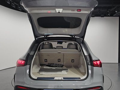2023 Mercedes-BENZ EQE thumbnail 30