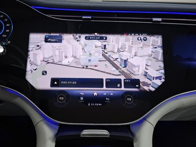 2023 Mercedes-BENZ EQE thumbnail 20