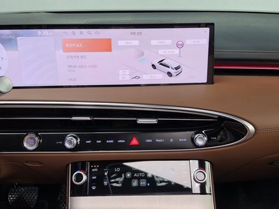2025 Genesis GV70 — миниатюра 12