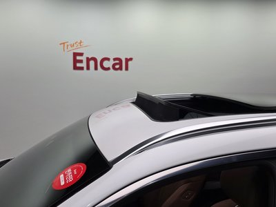 2025 Genesis GV70 — миниатюра 20
