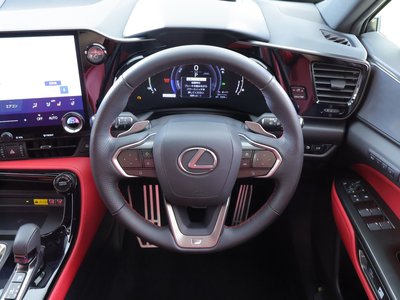 2023 Lexus NX — миниатюра 16