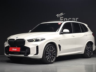 صورة 1 لـ 2023 BMW X5