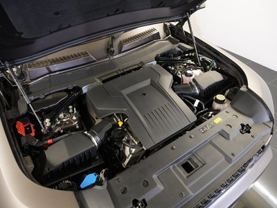 LAND ROVER DEFENDER - 7