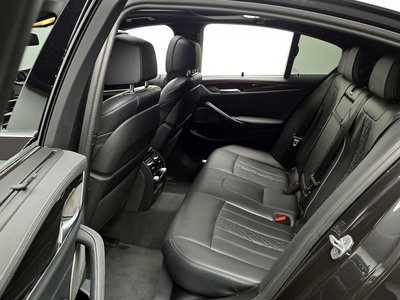 2023 BMW 5 SERIES — миниатюра 11