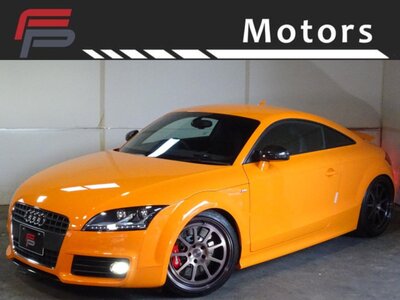 AUDI TT
