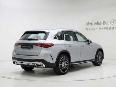 2025 Mercedes-BENZ GLC — фото 5