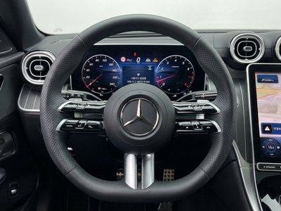 2025 Mercedes-BENZ GLC — миниатюра 11