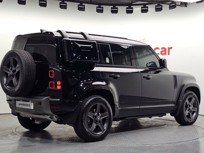 LAND ROVER DEFENDER - 4