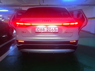 AUDI Q4 E-TRON - 2