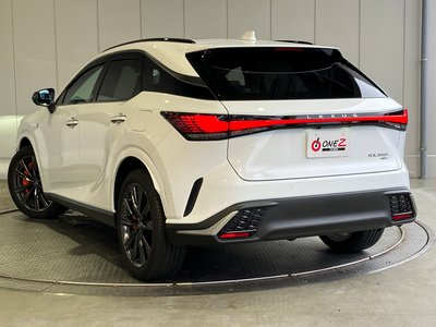 2025 Lexus RX — миниатюра 28