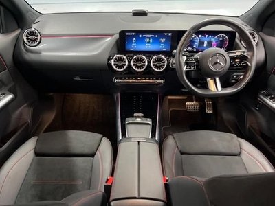 MERCEDES-BENZ GLA - 2