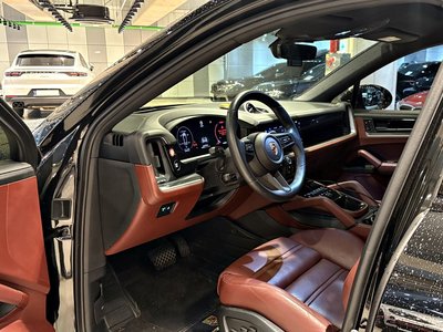 PORSCHE CAYENNE - 10