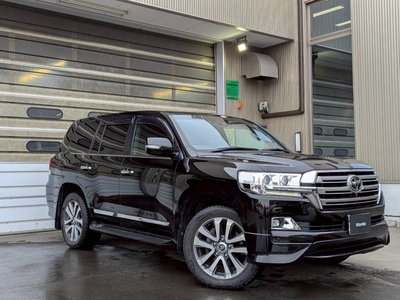 TOYOTA LAND CRUISER 200 - 1