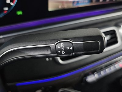 MERCEDES-BENZ GLS - 9