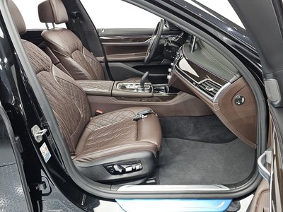 2021 BMW 7 SERIES 缩略图 16