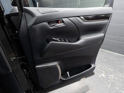 2022 Toyota ALPHARD thumbnail 40