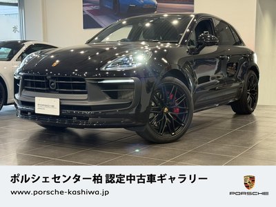 PORSCHE MACAN - 1