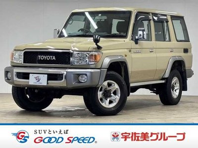 TOYOTA LAND CRUISER 70