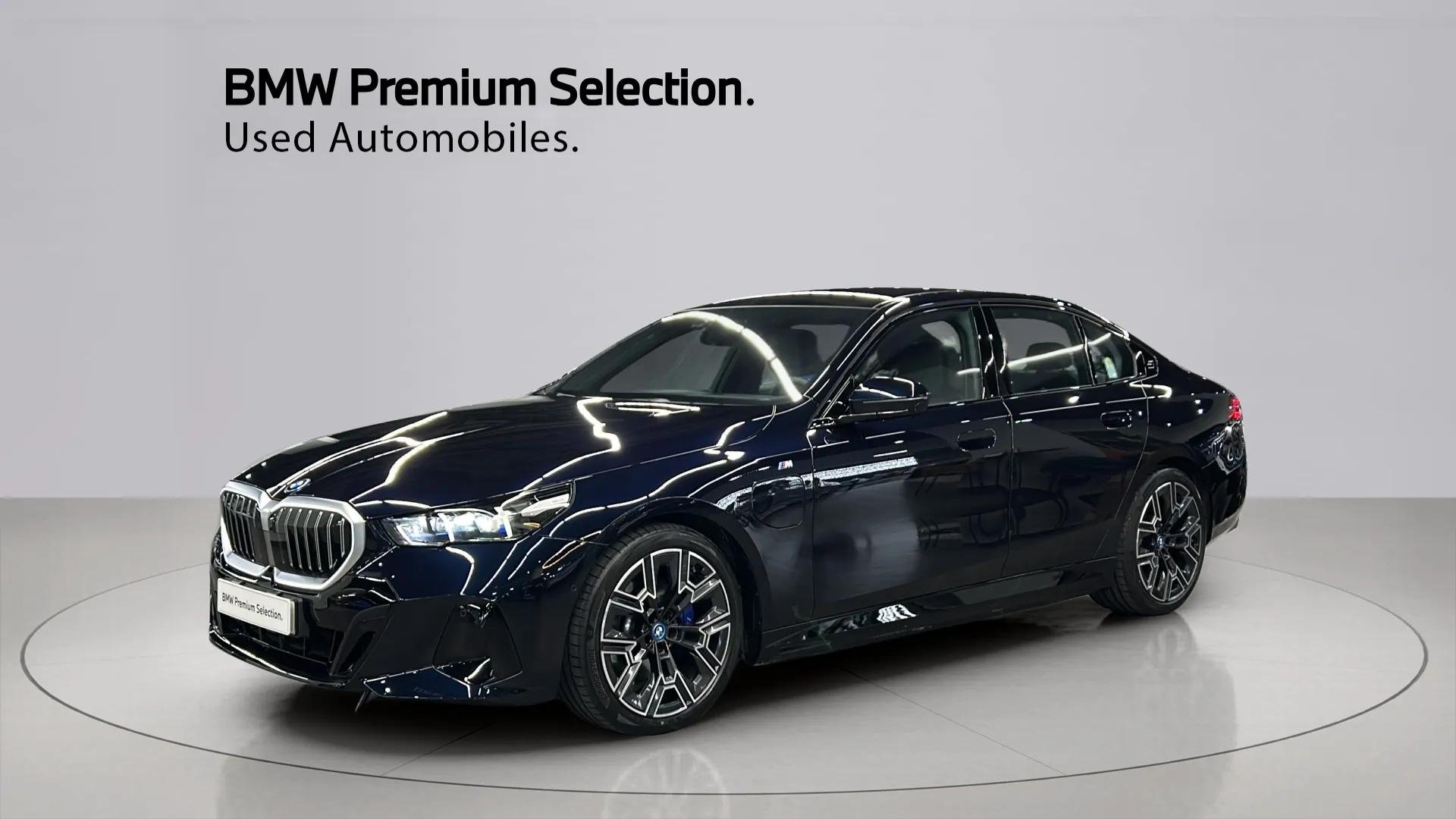 BMW 5 SERIES - View 1