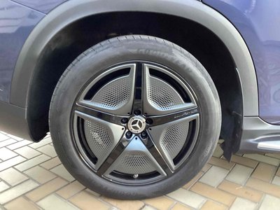 MERCEDES-BENZ EQE - 7