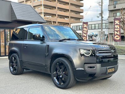 LAND ROVER DEFENDER - 7
