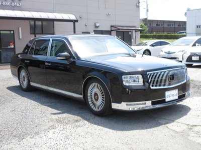 TOYOTA CENTURY - 7