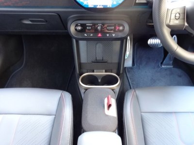 2026 MINI COOPER 缩略图 27