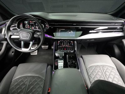AUDI Q8 - 5