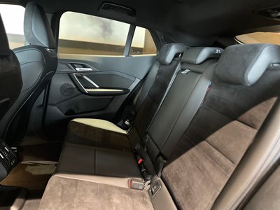 2025 BMW X2 — миниатюра 14
