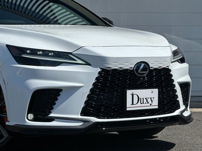 صورة 7 لـ 2025 Lexus RX