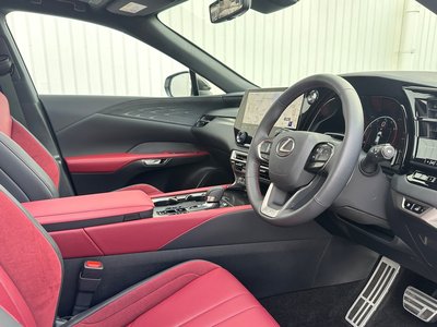 2025 Lexus RX — миниатюра 36