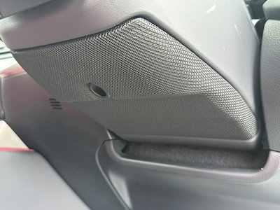 2025 Lexus RX — миниатюра 44