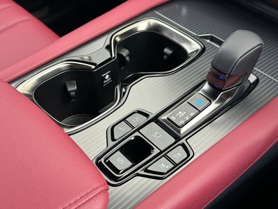 2025 Lexus RX — миниатюра 59