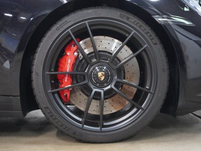 PORSCHE 911 - 9