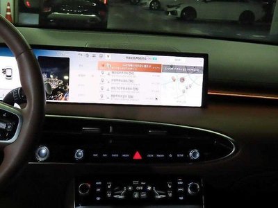 2024 Genesis GV70 — миниатюра 11